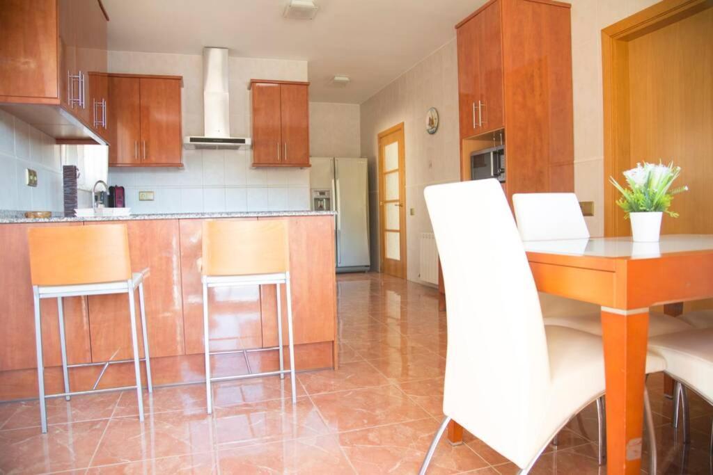 Casa Bella Con Piscina Villa Caldes De Montbui Ngoại thất bức ảnh