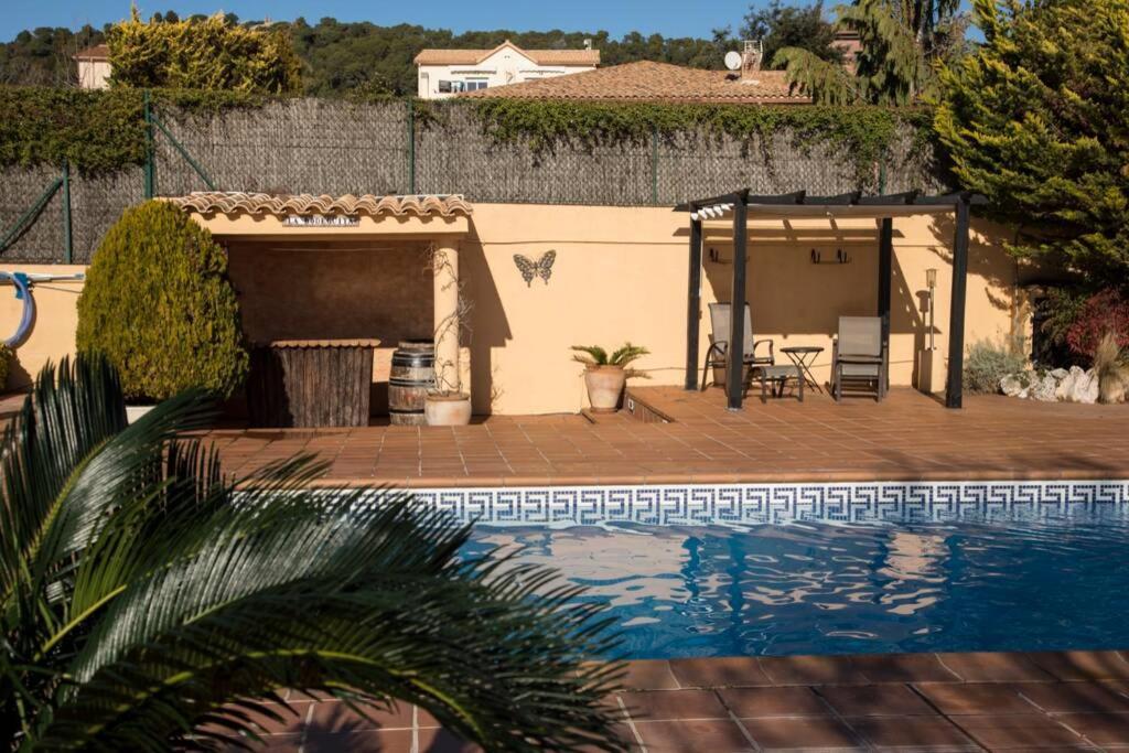Casa Bella Con Piscina Villa Caldes De Montbui Ngoại thất bức ảnh